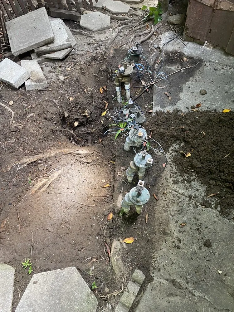 Custom outdoor landscaping near you across Sherman Oaks, CA - The Green Gardeners