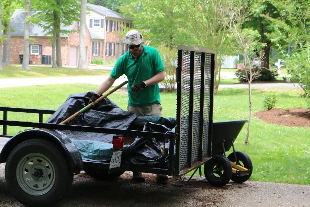 Custom lawn mowing service in Williamsburg, VA - The Green Guys Eco Friendly Lawn Care