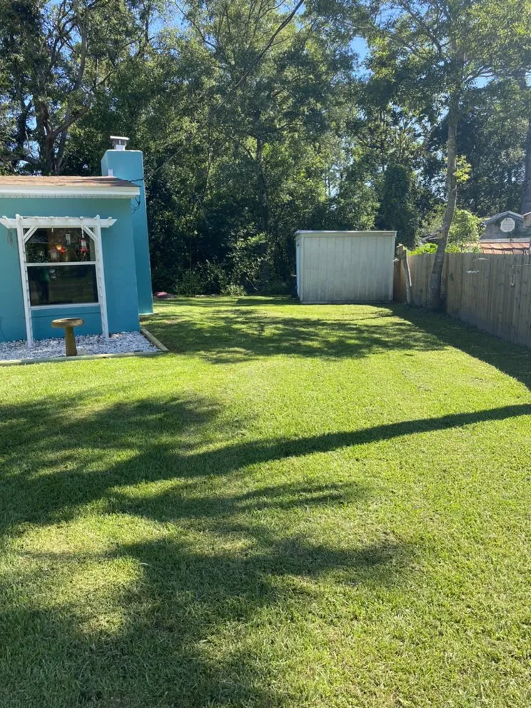 Custom outdoor landscaping experts serving Tallahassee, FL - The Green Guyz Lawn Service