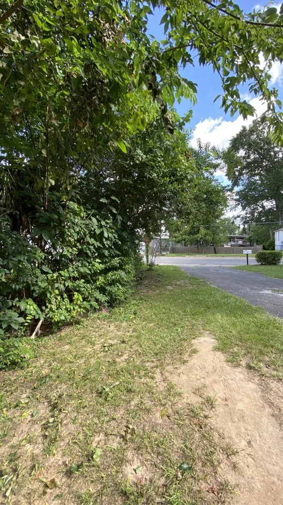 Trusted outdoor landscaping experts serving Tallahassee, FL - The Green Guyz Lawn Service