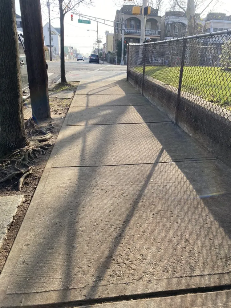 Trusted lawn mowing service for beautiful yards across Jersey City, NJ - The Green Landscaping Service