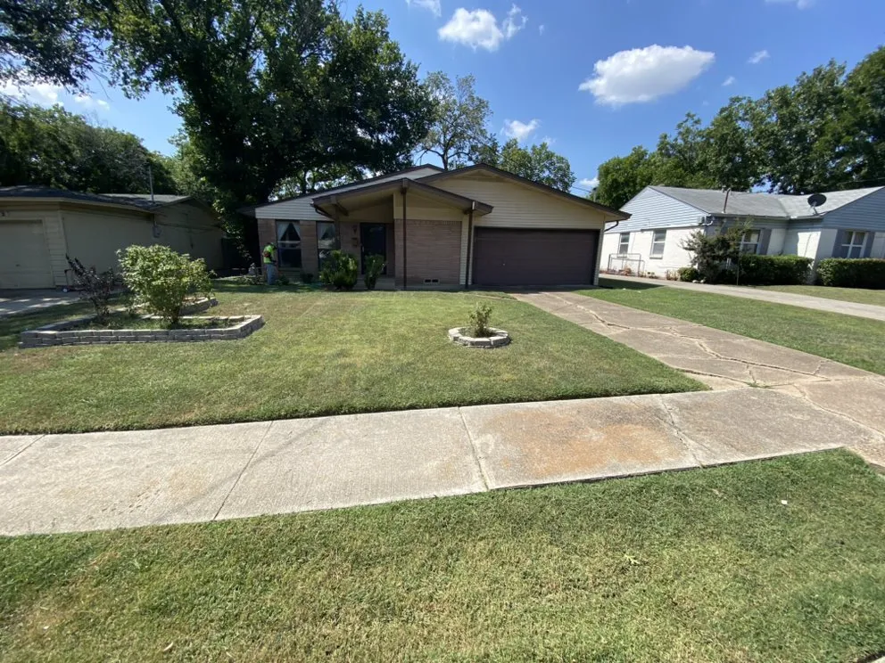 Local yard maintenance experts serving Irving, TX - The Green Miracle