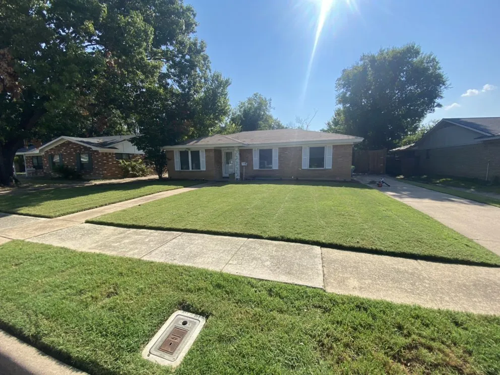 Top-rated lawn care service in Irving, TX - The Green Miracle