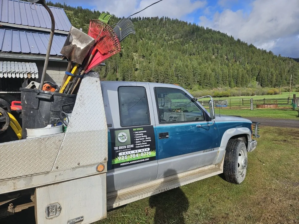 Top-rated yard cleanup service in Missoula, MT by The Green Scene