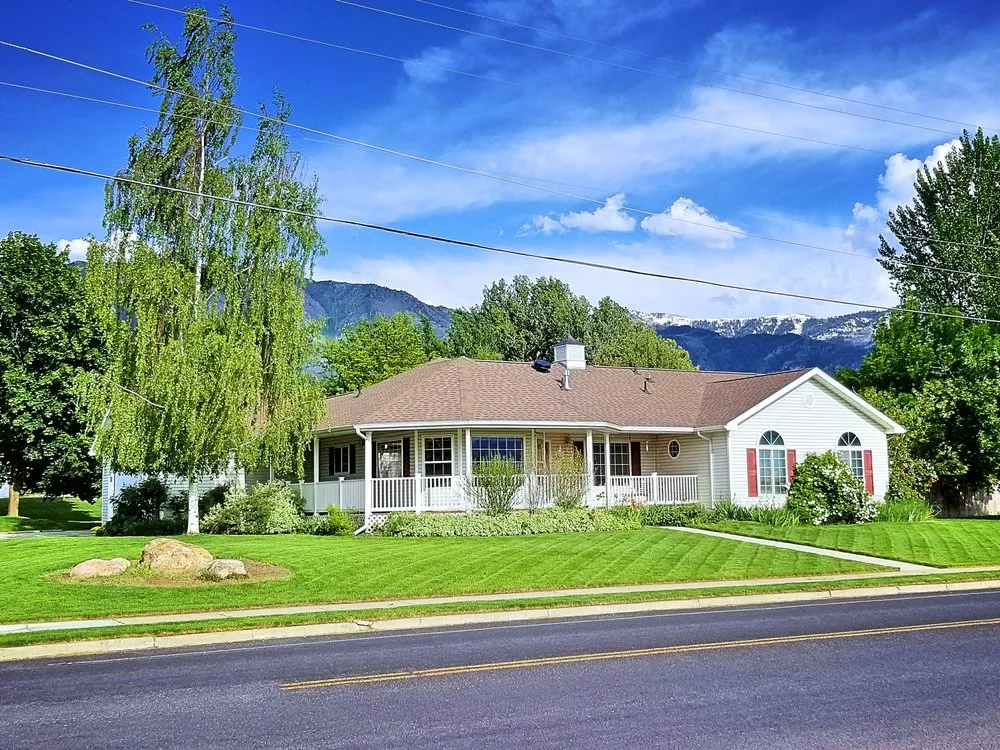 Local garden landscaping in Smithfield, UT by The Green Smile Lawn Care