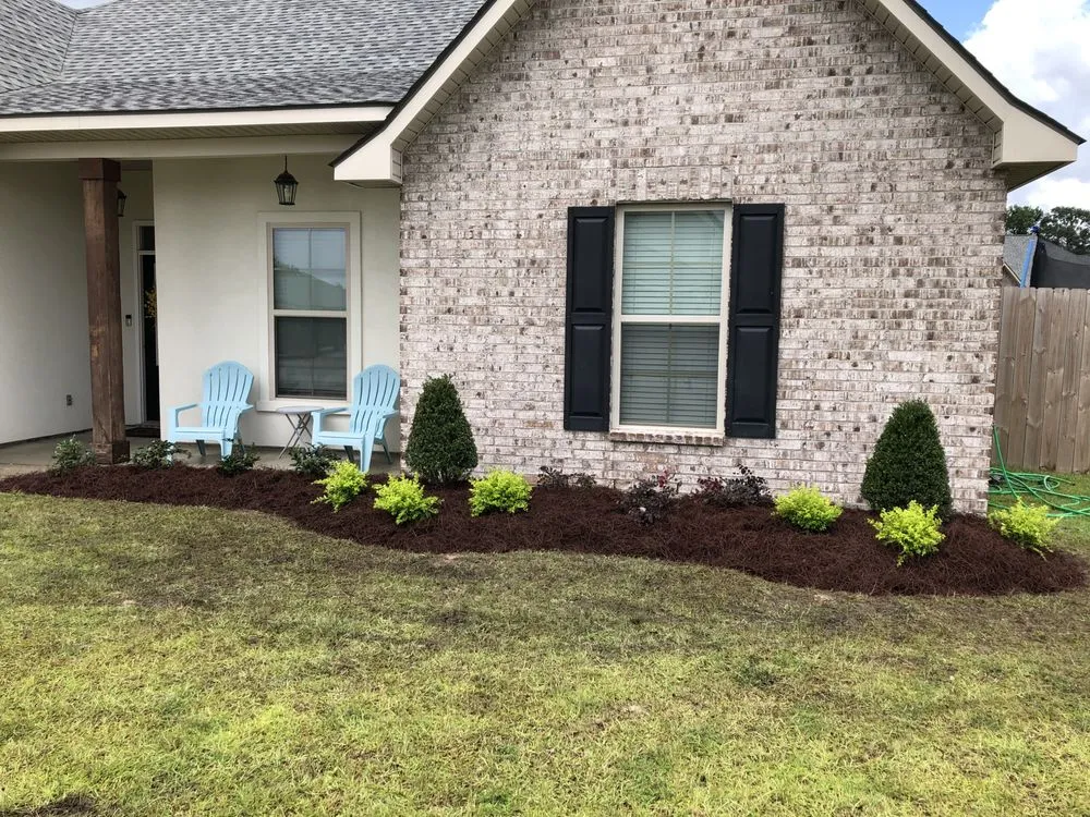 Local outdoor landscaping experts serving Lacombe, LA - The Green Team