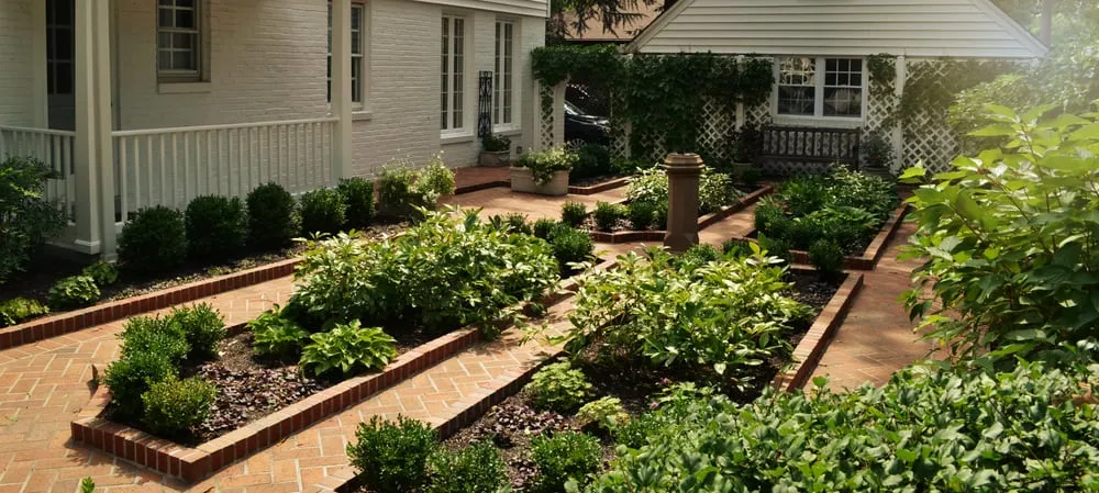 Reliable landscaping services in Alexandria, VA - The Greener Side