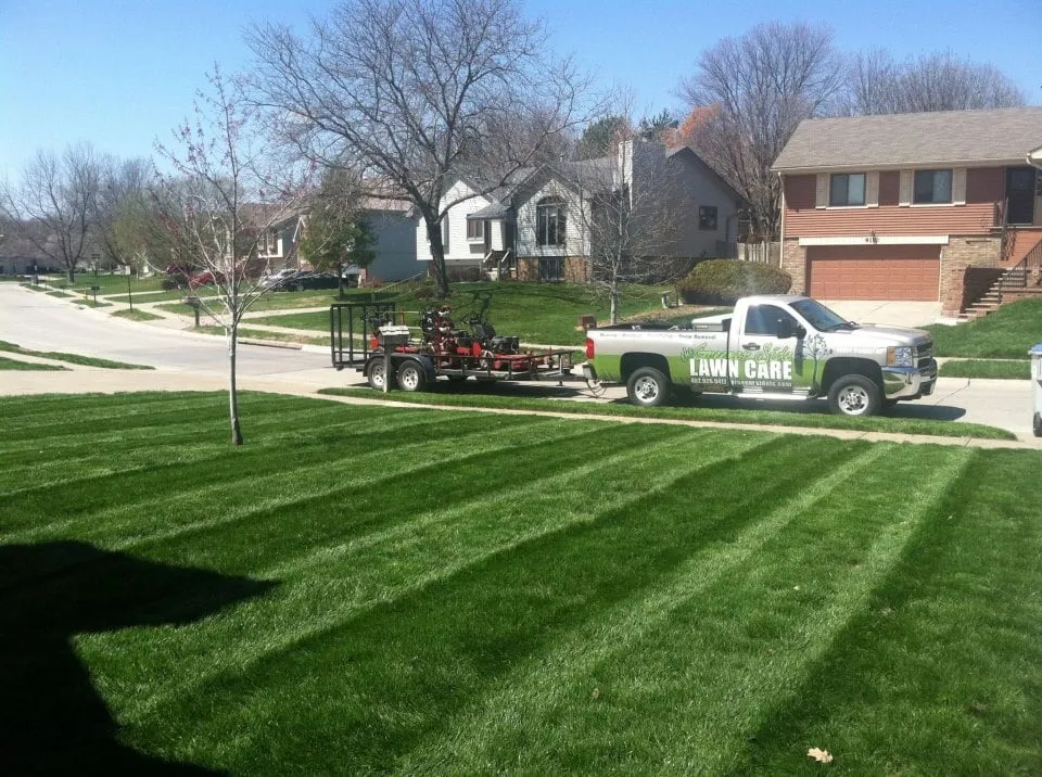 Top-rated lawn mowing service experts serving Papillion, NE - The Greener Side Lawn Care