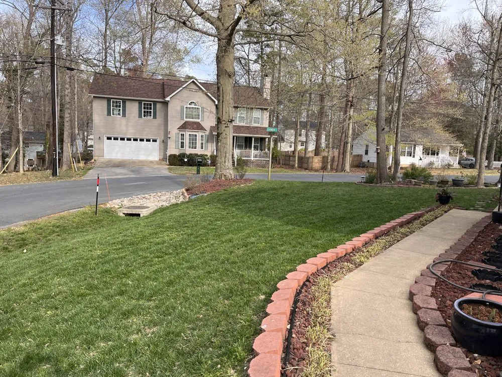 Custom yard cleanup service experts serving Lusby, MD - The Greener Touch