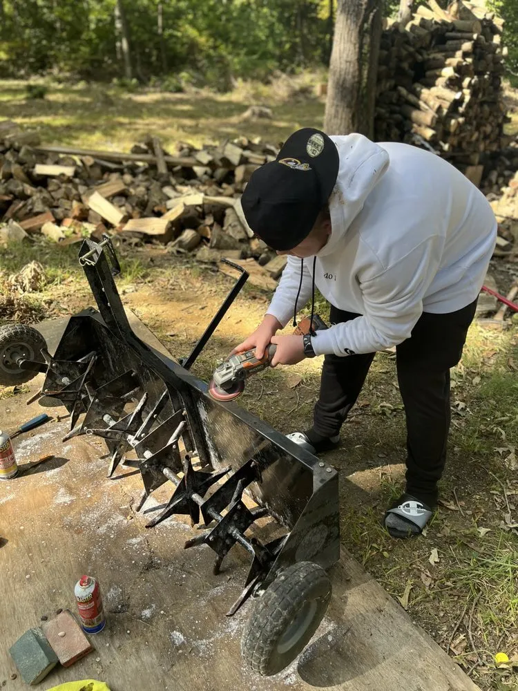 Custom yard cleanup service in Lusby, MD - The Greener Touch