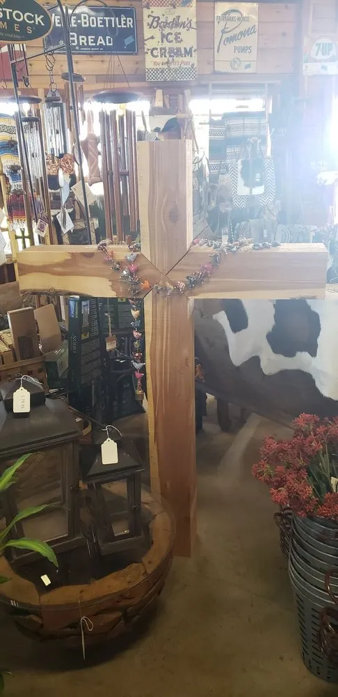 Custom outdoor landscaping for homes across Waxahachie, TX - The Greenery