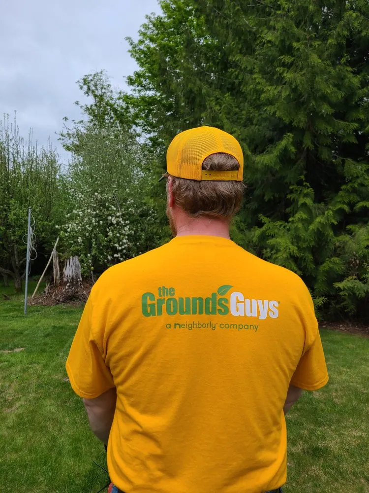 Professional yard cleanup service experts serving Bonneylake, WA - The Grounds Guys of Bonney Lake
