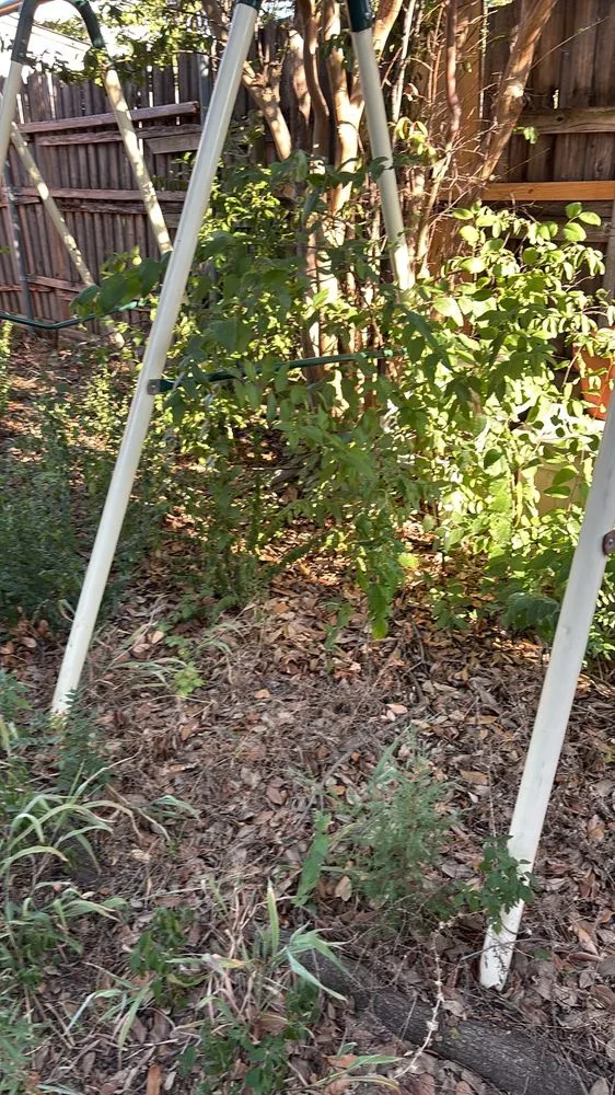 Local yard maintenance for beautiful yards across Flower Mound, TX - The Grounds Guys of Flower Mound - Highland Village