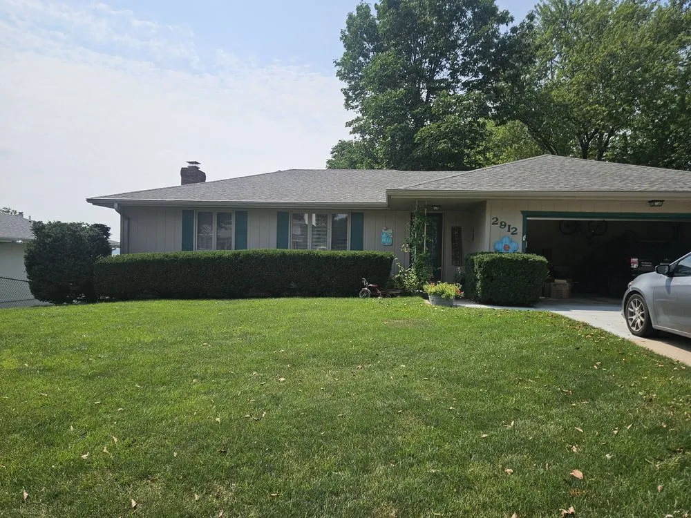 Top-rated lawn care service for homes in Omaha, NE by The Grounds Guys of Gretna and Elkhorn