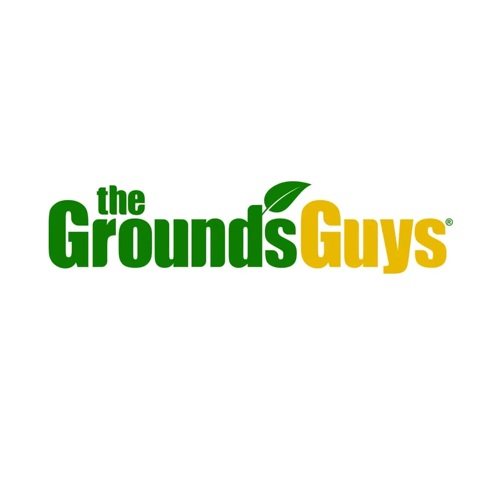 Custom residential landscaping in New Albany, OH - The Grounds Guys of New Albany
