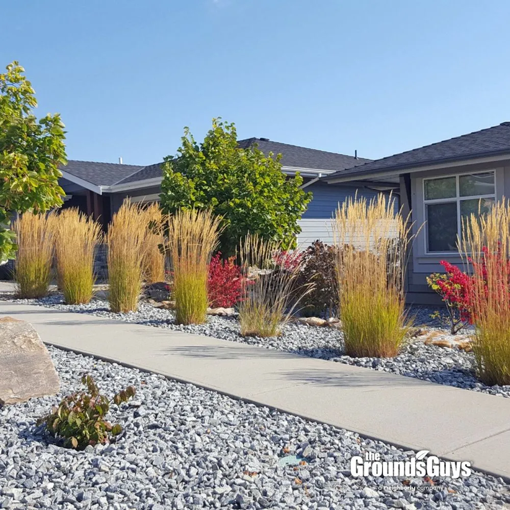 Local garden landscaping in Orlando, FL - The Grounds Guys of Winter Park, FL