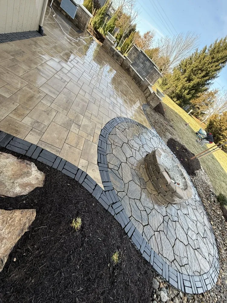 Affordable garden landscaping in Olathe, KS - The Guevara's Landscaping