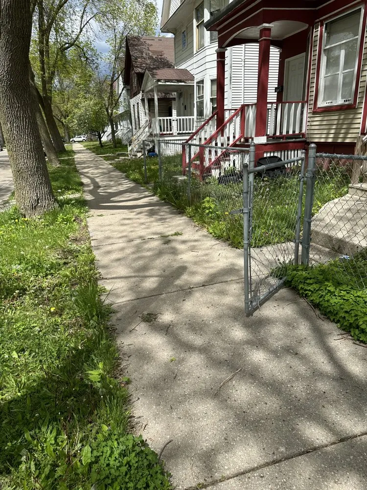 Affordable outdoor landscaping for beautiful yards in Milwaukee, WI by The Guys That do it All