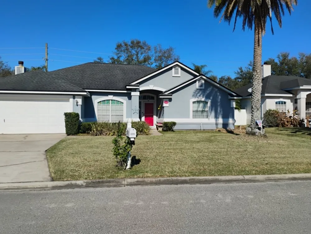 Professional outdoor landscaping in Jacksonville, FL - The Handy Guru Lawn Care Service