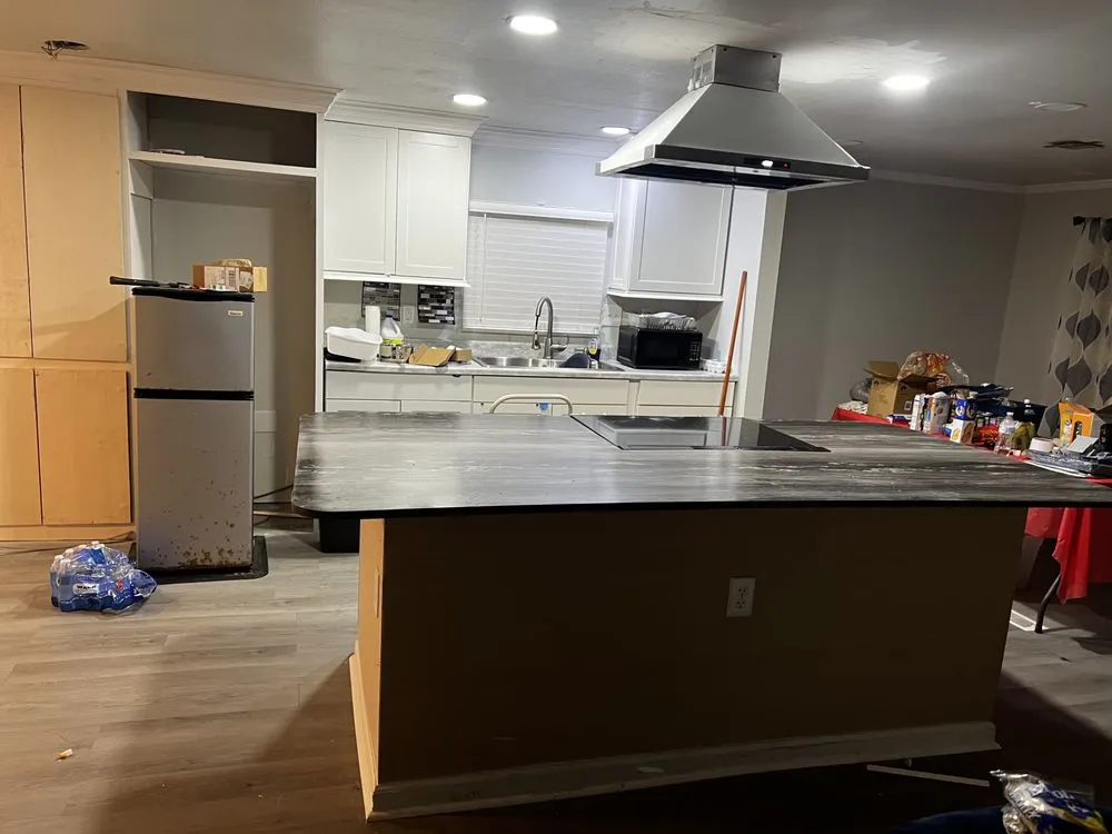 Affordable lawn mowing service in Baton Rouge, LA by The Handy Helper