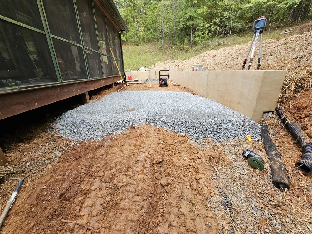 Local lawn care service near you in Gray, GA by The Handyman Can