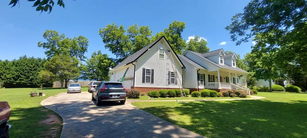 Custom residential landscaping experts serving Gray, GA - The Handyman Can