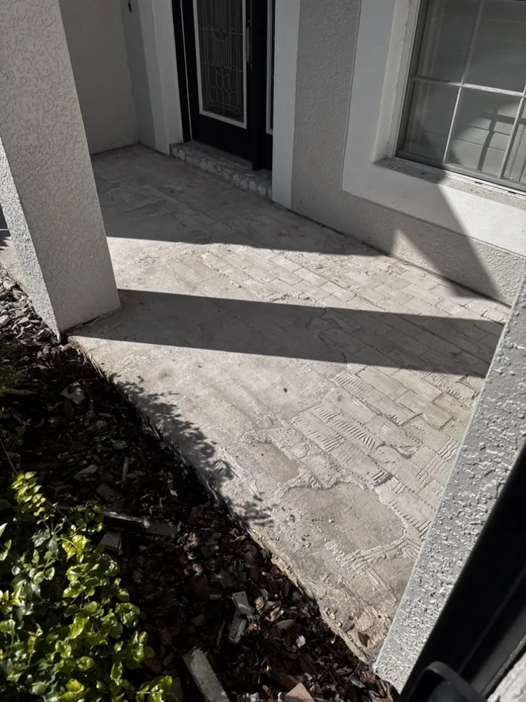 Custom landscape design experts serving Land O' Lakes, FL - The Handyman Superhero