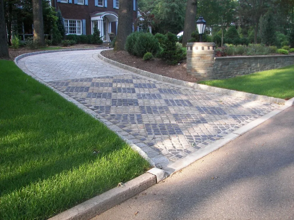 Local landscaping services experts serving Naples, FL - The Hardscape Guys