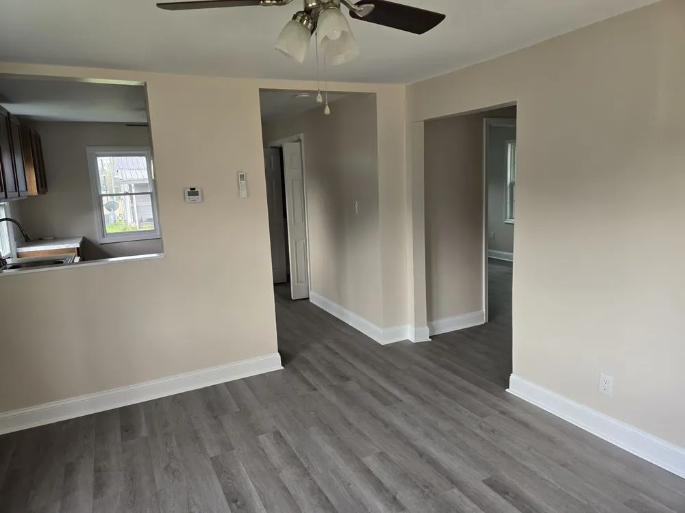 Custom landscape design for year-round maintenance in Knoxville, TN by The Harris