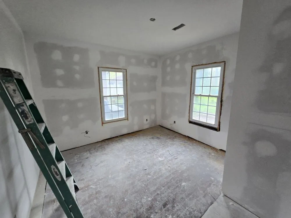 Custom garden landscaping in Knoxville, TN by The Harris