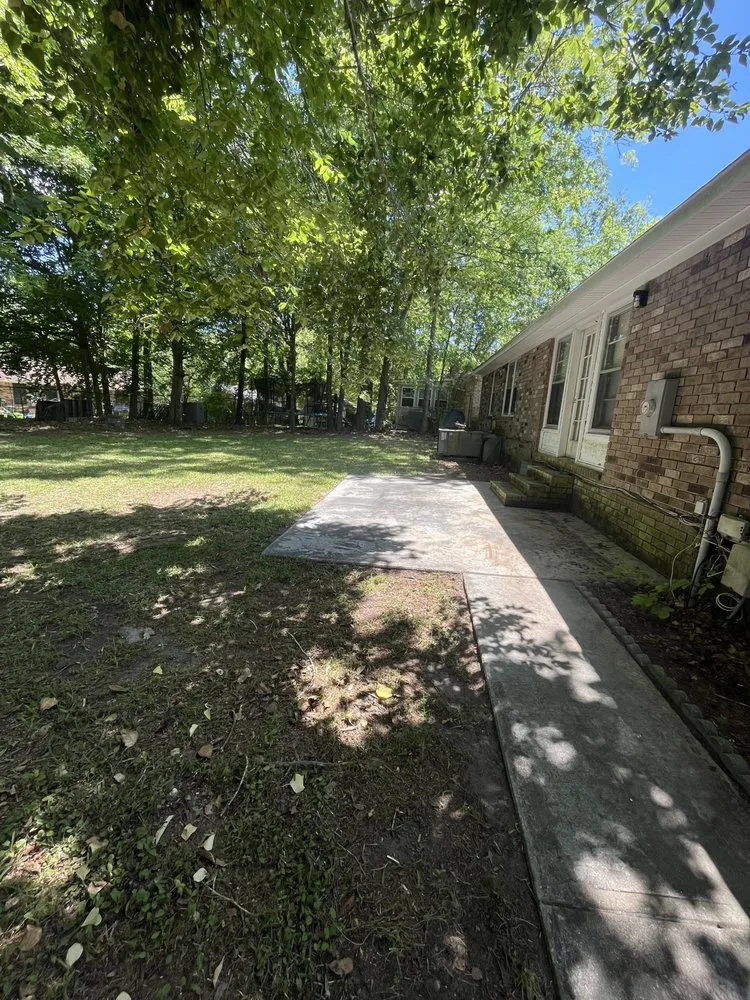 Top-rated lawn mowing service in Summerville, SC by The Haviland Company