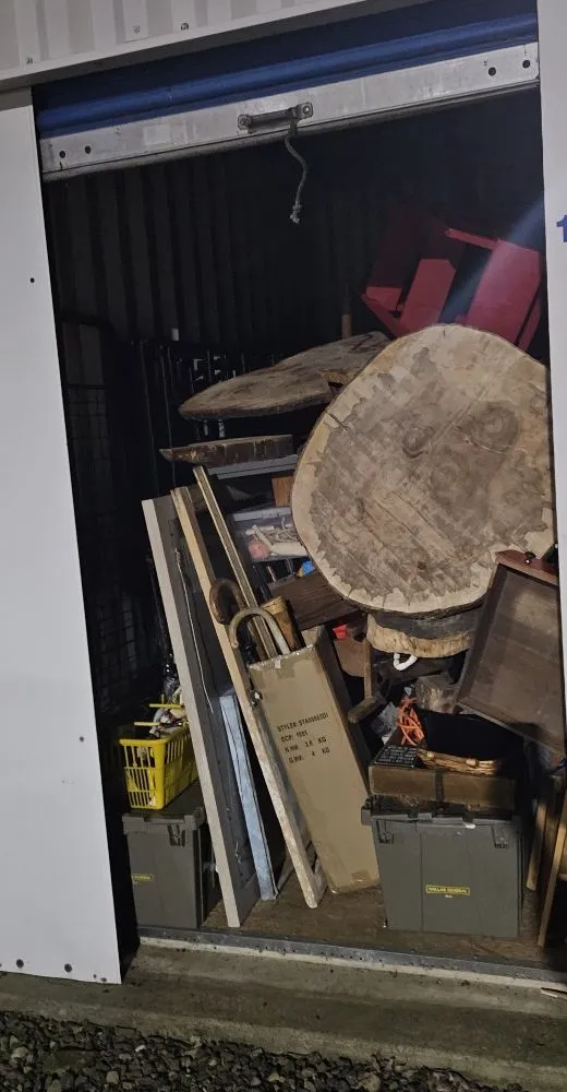 Professional residential landscaping experts serving Erie, PA - The Helpful Hand Cleaning and Moving services