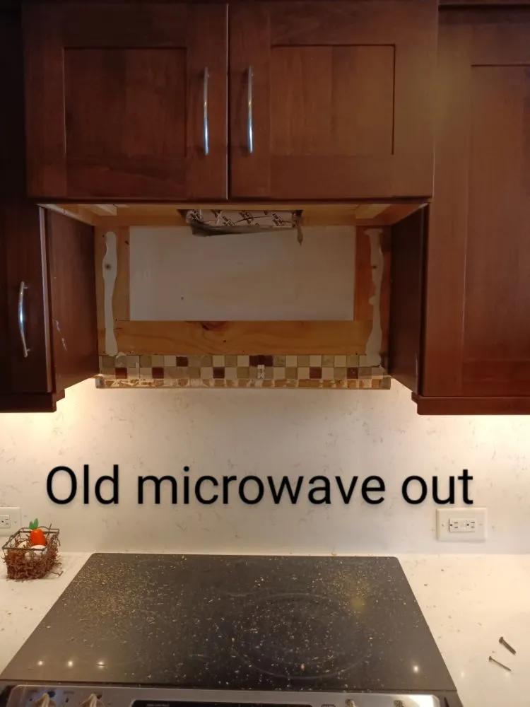 Professional landscaping services in Orange Park, FL by The Helpful Jack