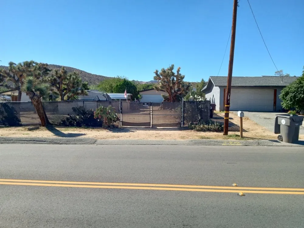 Expert yard cleanup service for beautiful yards in Yucca Valley, CA by The Hero Enterprise