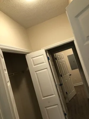 The Home Surgeons Logo