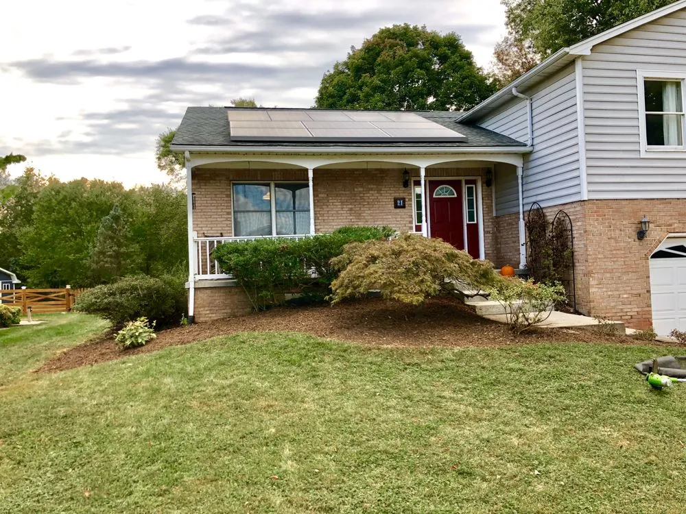 Professional outdoor landscaping in Staunton, VA by The Humble Helper