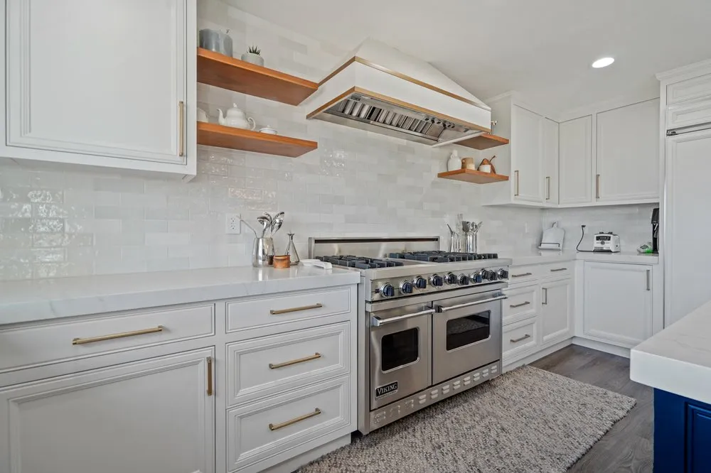 Reliable lawn care service for outdoor upgrades in Los Angeles, CA by The Ivy Builders