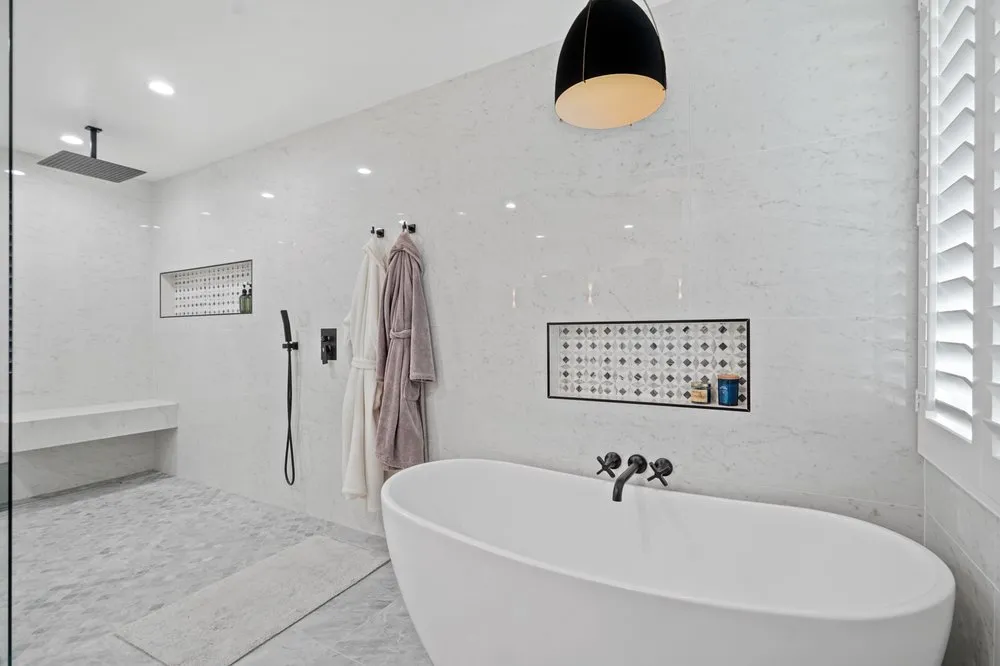 Top-rated lawn care service in Los Angeles, CA by The Ivy Builders