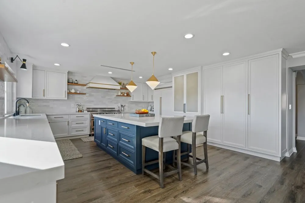 Expert garden landscaping for year-round maintenance in Los Angeles, CA by The Ivy Builders