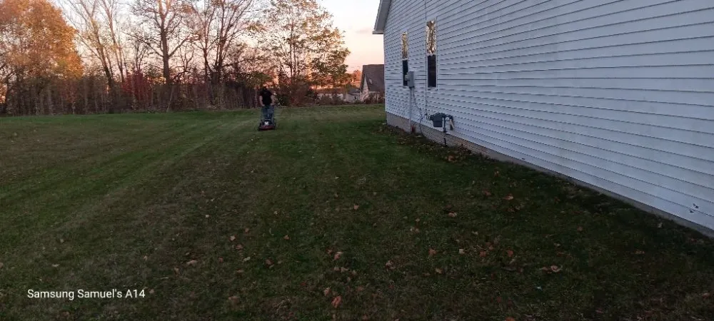 Top-rated lawn mowing service experts serving Flint, MI - The Jack Of All Trades