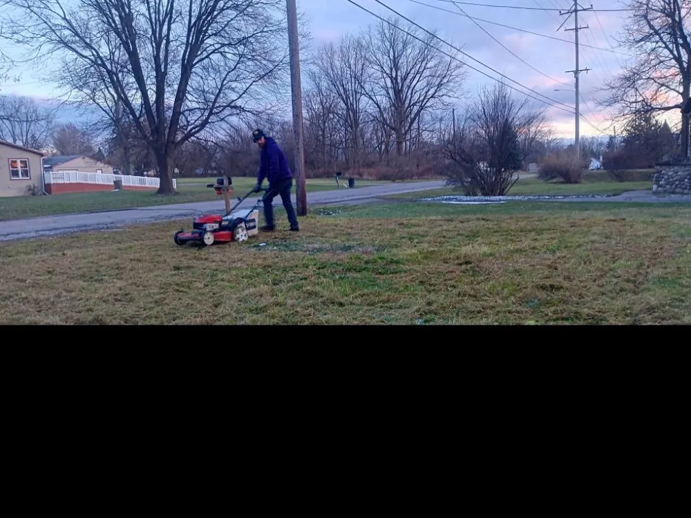 Professional yard cleanup service experts serving Flint, MI - The Jack Of All Trades