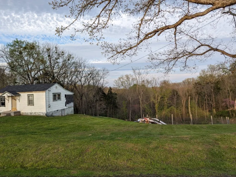 Professional yard maintenance for beautiful yards in Frankfort, KY by The Judicious Home Improvers