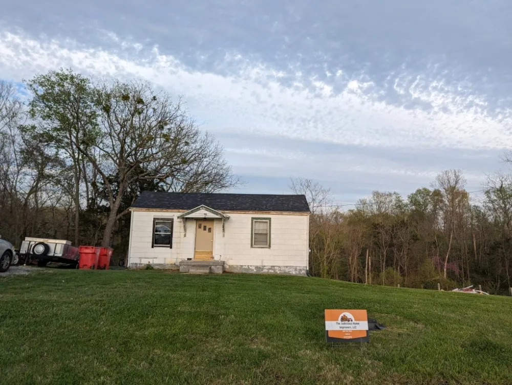 Top-rated yard cleanup service in Frankfort, KY by The Judicious Home Improvers