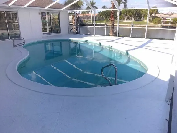 Trusted outdoor landscaping in Fort Myers, FL - The Kendricks Pool & Lawn Service