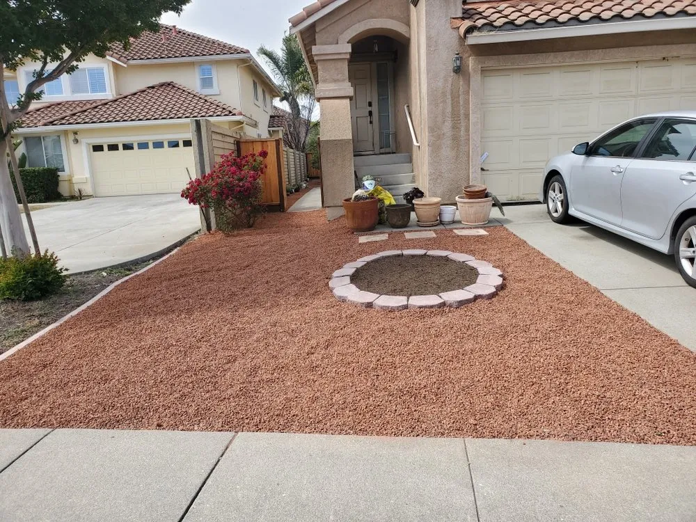 Professional lawn mowing service in Santa Clara, CA by The King Gardening Service