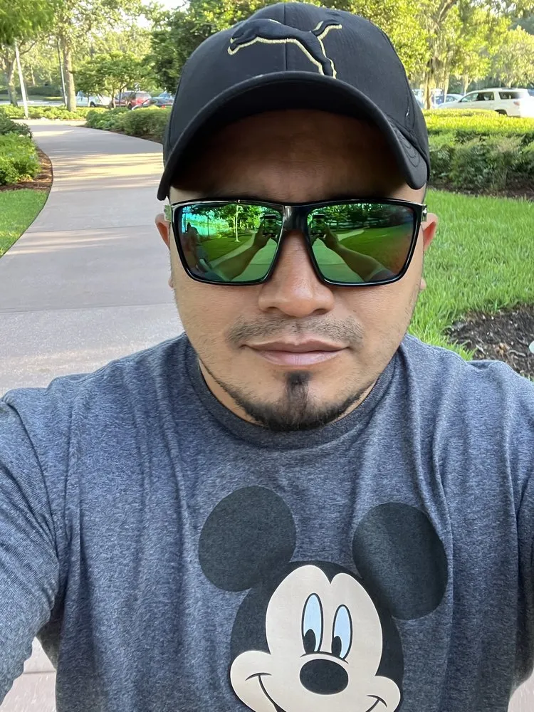 Top-rated landscape design in Buenaventura Lakes, FL - The King Pressure Washing and Lawn Care