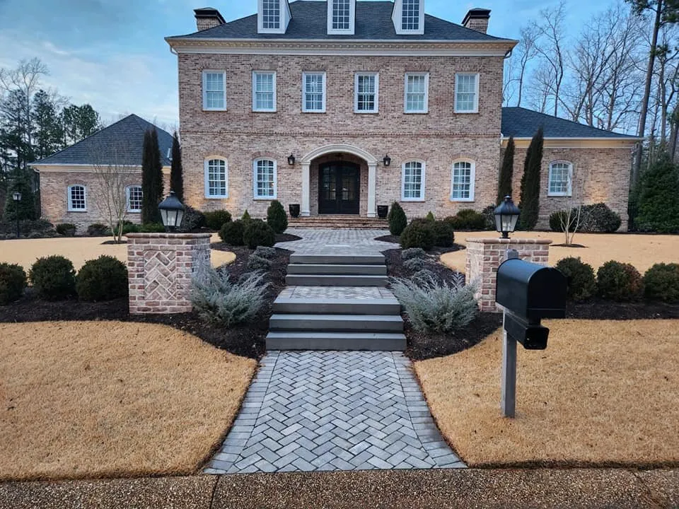 Trusted garden landscaping in Toano, VA by The King's Garden