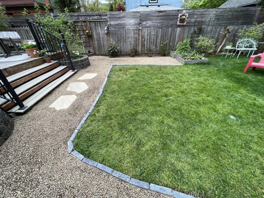 Professional garden landscaping experts serving Newberg, OR - The Kiosk Landscape