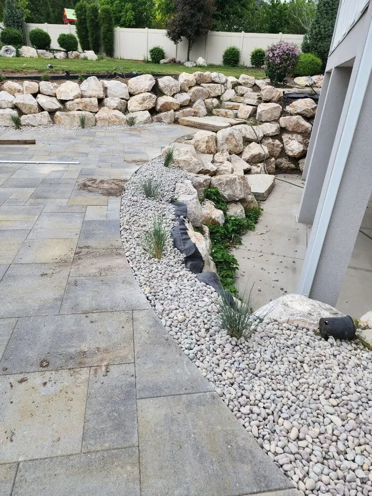 Top-rated yard cleanup service for year-round maintenance in Clinton, UT by The landscape barbers