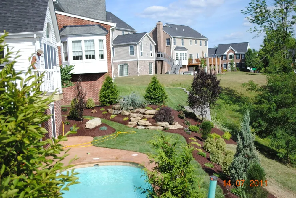 Top-rated garden landscaping in Bethel Park, PA by The Landscape Center